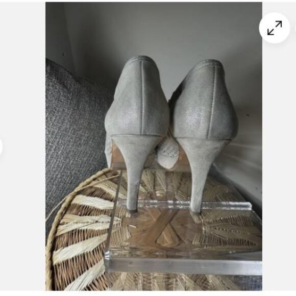 Paul Green Platform Gold 4.5 / 7 Suede Peep Toe Perforated Lazer Cut Out Heels - Picture 5 of 10